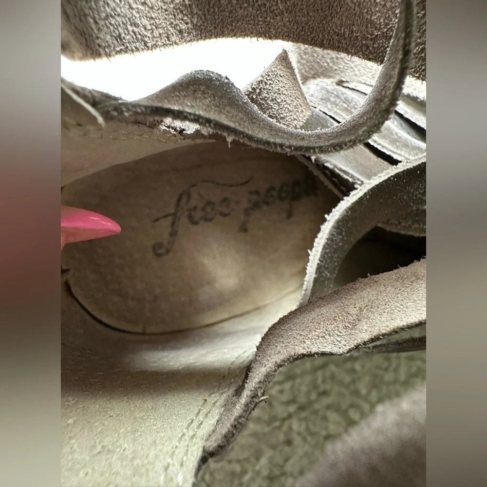 Free People size 37